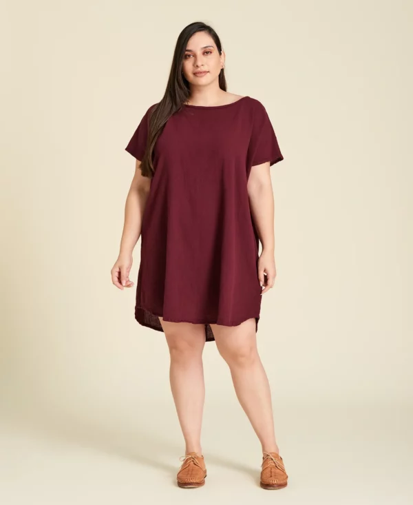 Robe courte en coton manches courtes col rond Soul en couleur Beet